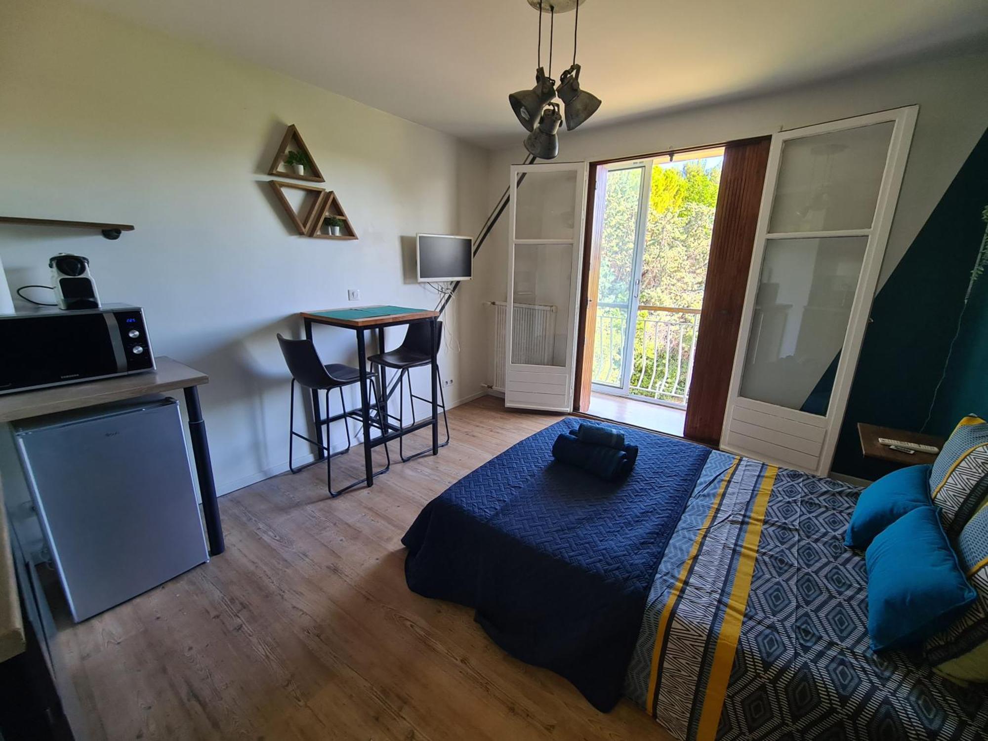 Studio Aix Centre Ville A Pied Avec Stationnement Aix-en-Provence Dış mekan fotoğraf